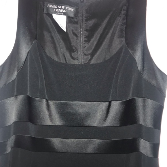 Vintage Jones New York Black Gown - Picture 2 of 6